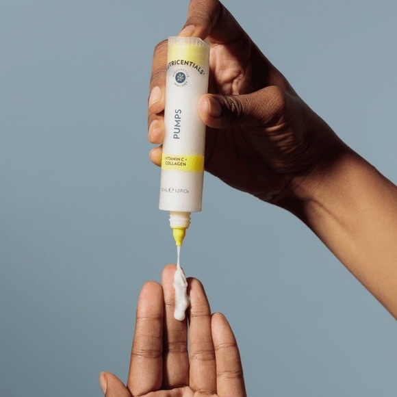 Nutricentials Vitamin C + Collagen Serum - Yellow - Picture 3 of 5